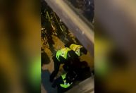Jornalista da BBC é “espancado e chutado pela polícia” durante protestos na China