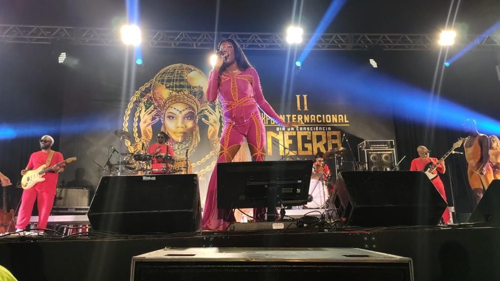 Majur se apresentou no encerramento do primeiro dia da II Expo Internacional da Consciência Negra. Foto: @maislabs