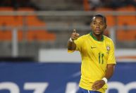 Noriega critica fala de Dorival sobre Robinho: 