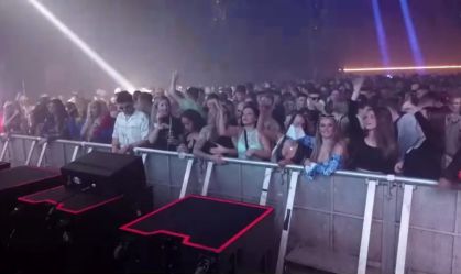 Balada capta e armazena calor corporal de quem dança para usar como aquecimento