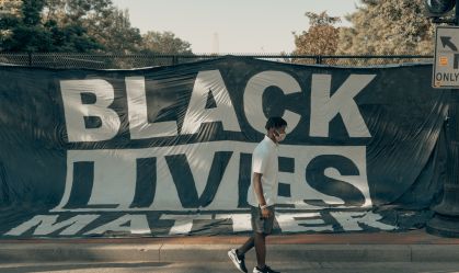 Texas perdoa ex-sargento dos EUA que matou manifestante do “Black Lives Matter”