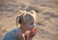 Cientistas identificam genes que podem causar “síndrome do cabelo impenteável”