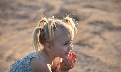 Cientistas identificam genes que podem causar "síndrome do cabelo impenteável"