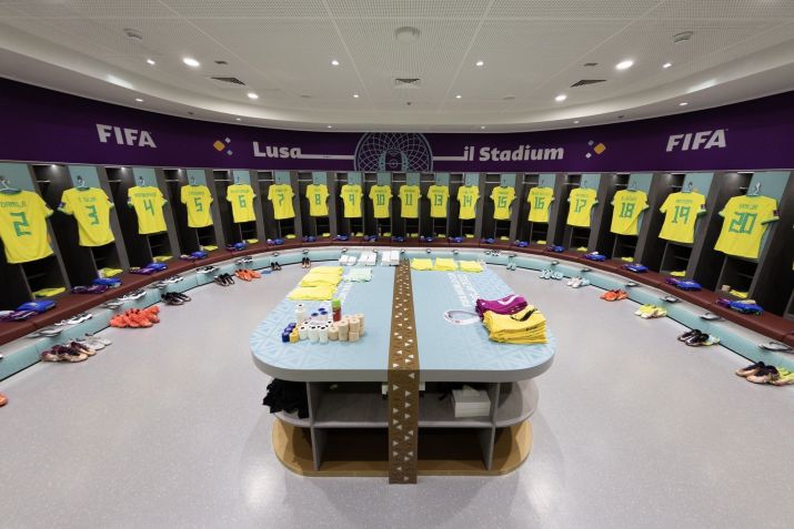 Vestiário da Seleção Brasileira no Lusail Stadium, em Doha, no Catar, para a estreia contra a Sérvia na Copa do Mundo / Reprodução/CBF
