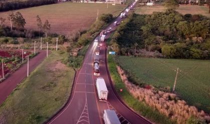 Paraná e Mato Grosso registram pontos de bloqueio em estradas, diz PRF