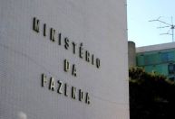 Novo IOF entra em vigor sob críticas e recuo parcial do governo