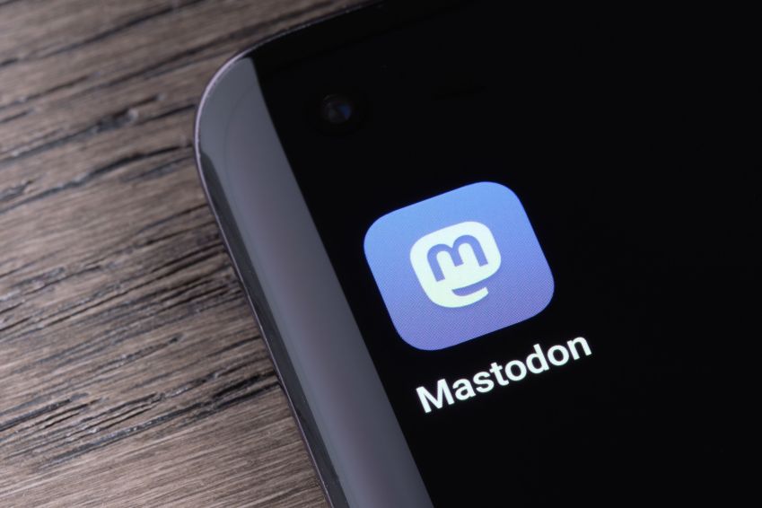 Mastodon social app seen on smartphone. Mastodon is free open source software for running self-hosted social networking services. Stafford, United Kingdom, October 30, 2022 • Ascannio/Adobe Stock