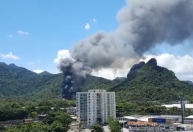 Incêndio atinge área dos Estúdios Globo, no Rio de Janeiro