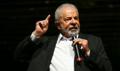 Lula deve anunciar primeiros ministros nesta sexta-feira, diz Gleisi; veja cotados