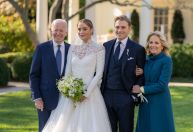 Naomi Biden escolhe Ralph Lauren e Tiffany & Co. para casamento elegante