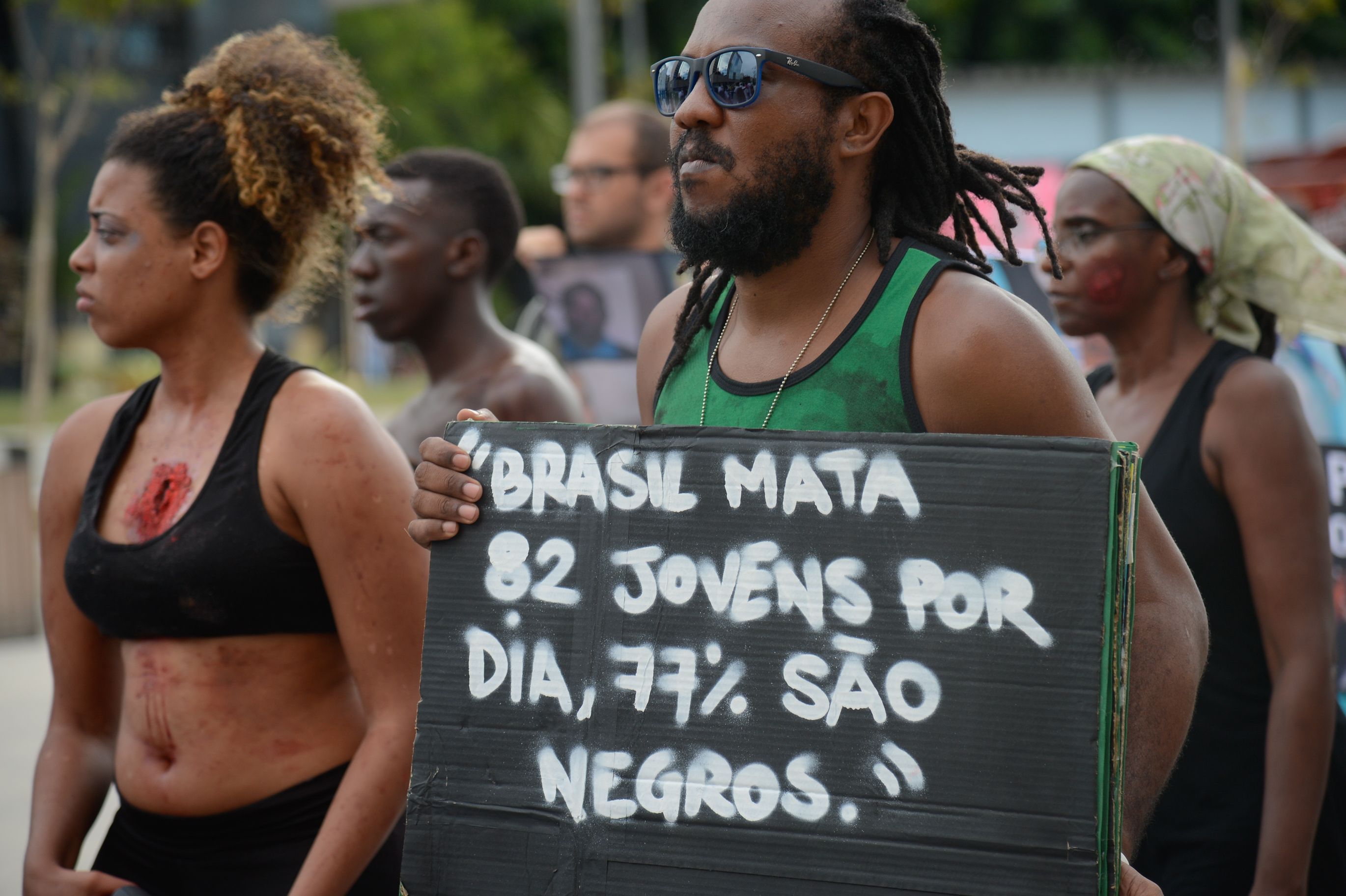 ao-menos-cinco-pessoas-negras-foram-mortas-pela-pol-cia-por-dia-em-2021