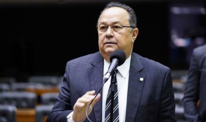 TRE do Amazonas tem maioria para cassar mandato do deputado Silas Câmara