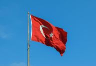 Inflação anual da Turquia desacelera a 57,7% em janeiro, menor nível em 11 meses