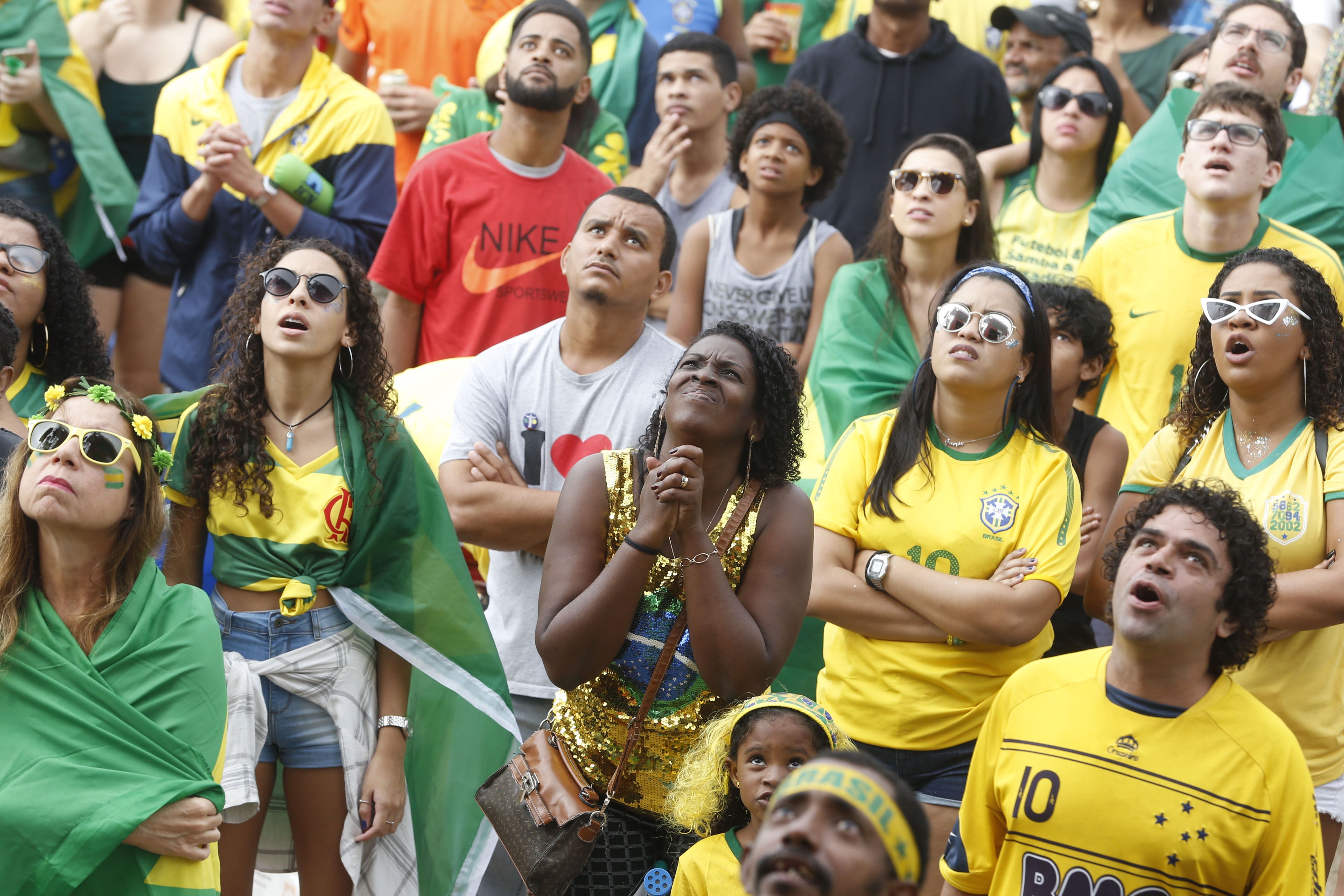 Torcida brasileira assitindo à Copa do Mundo / Divulgação