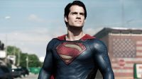 James Gunn fala sobre dispensar Henry Cavill de "Superman": "Terrível"