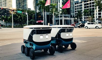Uber Eats lança robô que faz entregas no Japão
