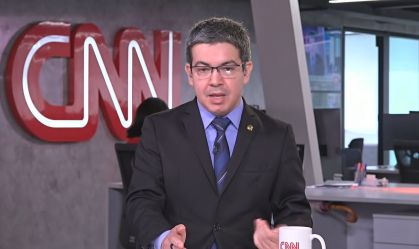 Orçamento secreto é impróprio e inconstitucional, diz Randolfe Rodrigues