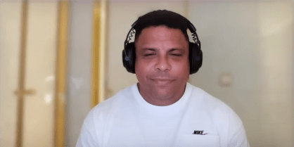Ronaldo durante programa na Ronaldo TV
