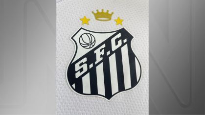 Escudo do Santos terá coroa em homenagem a Pelé