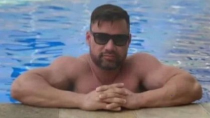 Renato Augusto Gomes – conhecido como "galã do Tinder" – acusado de aplicar golpes em mulheres por aplicativos de relacionamento