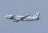 “Estou em voo, volto em breve”, diz Bolsonaro à CNN, rumo aos EUA