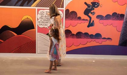 Transição faz política e arte se cruzarem em Brasília