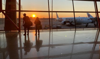 China suspende quarentena para viajantes a partir de 8 de janeiro