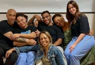Filhos de Pelé postam foto no hospital: “Mais uma noite juntinhos com ele”
