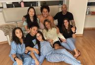 Em noite de Natal, família de Pelé se reúne no hospital onde ele está internado