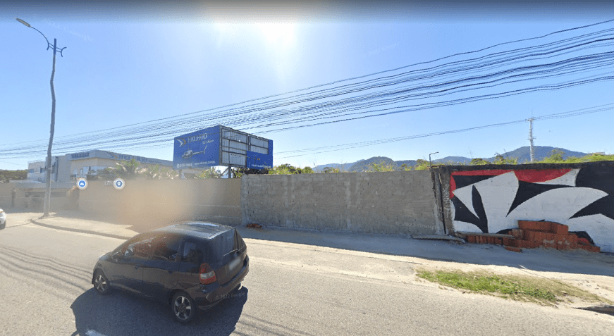 Sede da empresa que operava o helicóptero, na Avenida das Américas, próximo à altura em que ocorreu a queda da aeronave./ Reprodução/ Google Maps