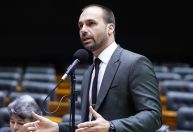 Encontro conservador em SC tem discursos de Michelle e Eduardo Bolsonaro na abertura