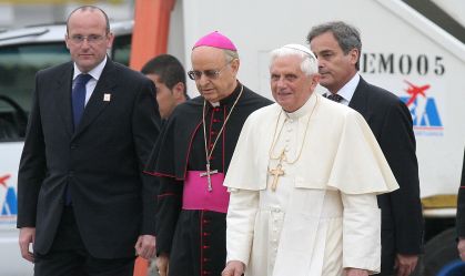 Padre lembra visita de Bento XVI ao Brasil: "Nos deixou um caminho a percorrer"