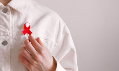 Dezembro Vermelho: um alerta para evitar preconceitos sobre o HIV/Aids e IST’s