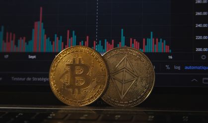 Bitcoin sobe com potenciais catalisadores para novo impulso