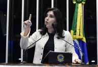 Igualdade salarial entre homens e mulheres agora é lei e vai doer no bolso, diz Tebet