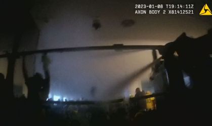 Policiais legislativos confrontam invasores do Congresso no dia 8 de janeiro