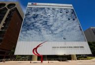 OAB aciona STF contra multa de R$ 50 mil para quem usar o X com VPN