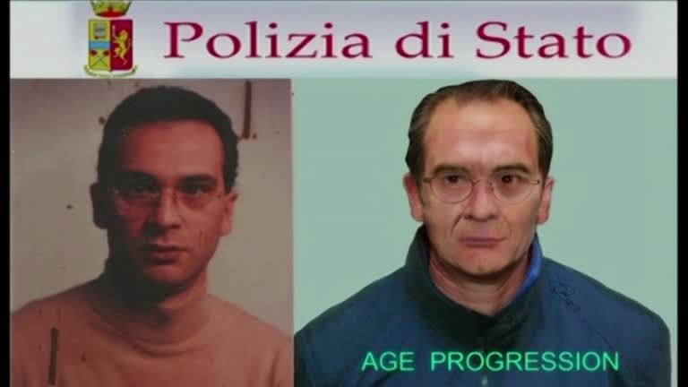 Cartaz da polícia à procura do mafioso Matteo Messina Denaro / Reuters