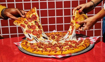 Pizza Hut traz de volta nos EUA um dos pratos favoritos de clientes nos anos 90