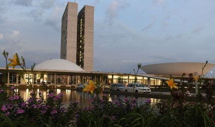 Congresso vive maratona com posse de eleitos e decisão de mesas diretoras nesta quarta-feira