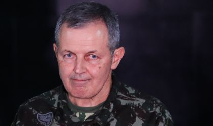 Em mensagem à tropa, comandante do Exército diz que em 2024 soldado seguirá preocupado com "coisas de soldado"