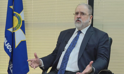Aras entrevista exclusiva à CNN