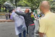 Acampamento bolsonarista é desmontado em BH; jornalista é agredido