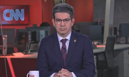 Cinco granadas foram deixadas no STF e Congresso, diz Randolfe