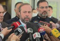 Ministro de Minas e Energia aciona PF para investigar ataques a torres de energia
