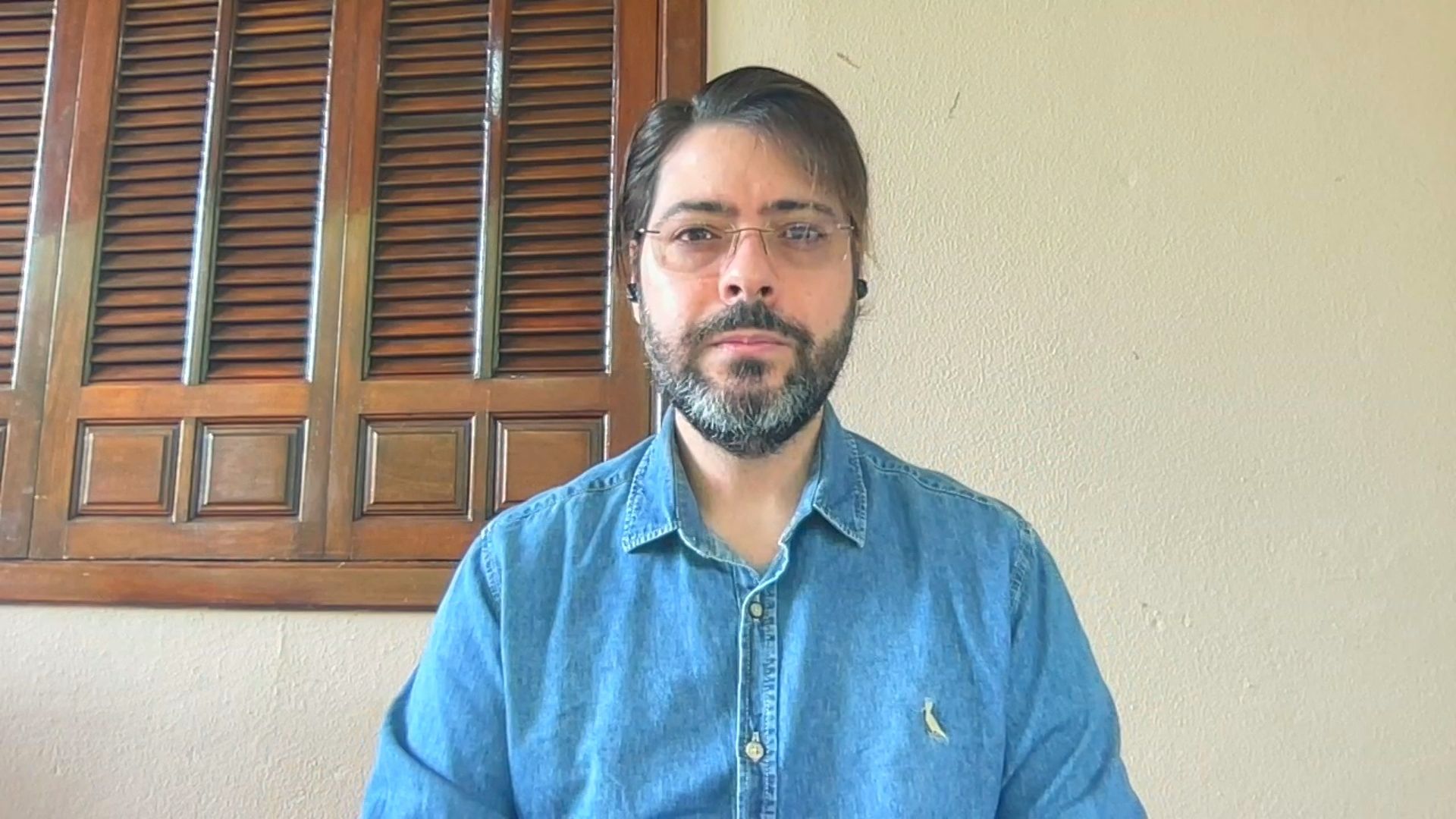 BR_CNN_230123_SKYPE_LUCAS_frame_31144