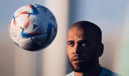 Justiça espanhola nega recurso da defesa e mantém prisão de Daniel Alves