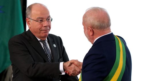 Ministro Mauro Vieira, das Relações Exteriores, durante a posse de Lula