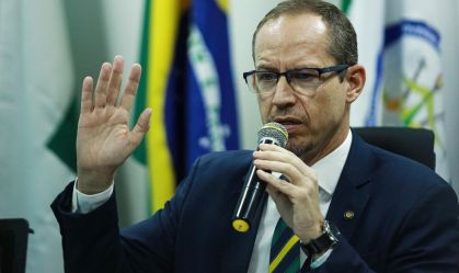 O interventor federal na segurança pública do Distrito Federal, Ricardo Cappelli, em coletiva de imprensa sobre o relatório com informações sobre os ataques criminosos em Brasília