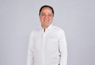 Cardiologista Roberto Kalil renova com a CNN Brasil